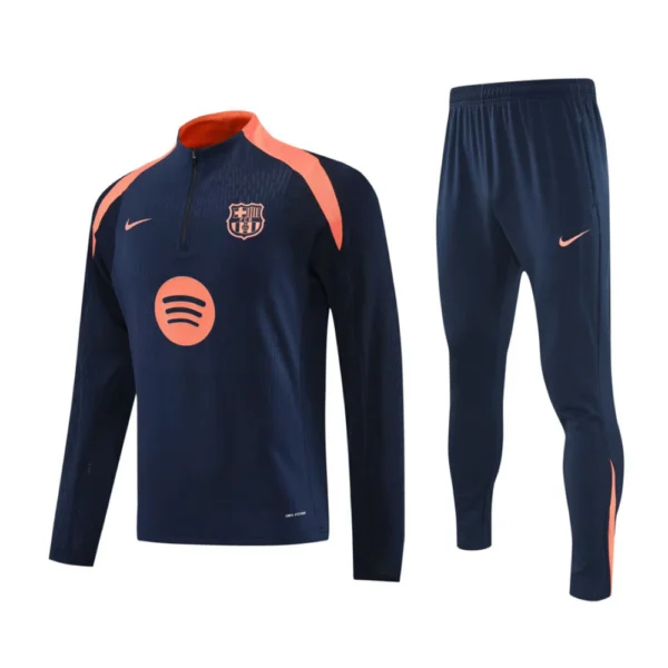 10 FC Barcelona Trainingspak 2025/26