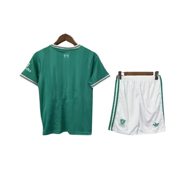 118 Liverpool 3de Set 2025/26 Kids