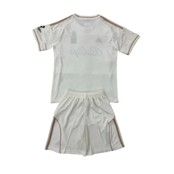 199 Nottingham Forest Uit Set 2025/26 Kids