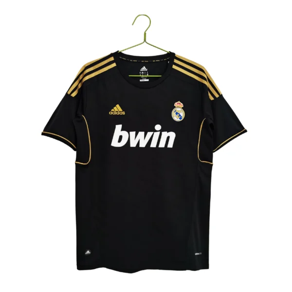 Real Madrid Retro 3de Shirt 2011/12